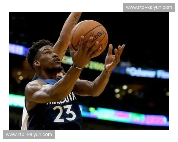 红色风暴横跨风城，狼群咆哮冰原深处：当公牛与森林狼重塑NBA版图